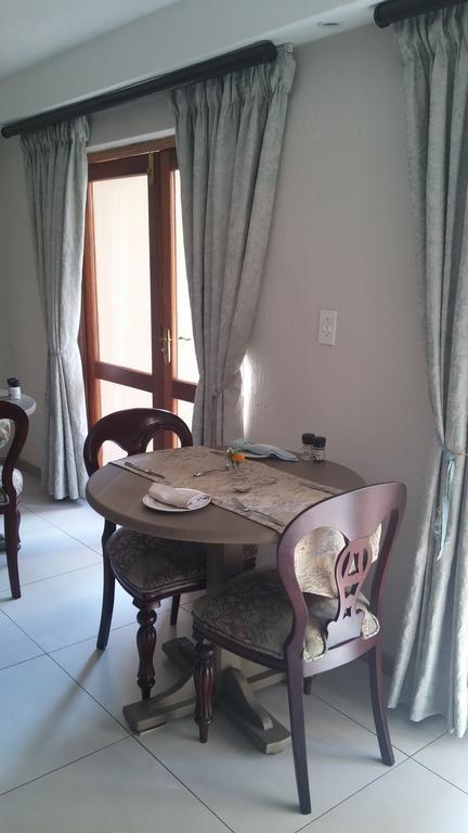 Dunton Guest House Johannesburg Dış mekan fotoğraf